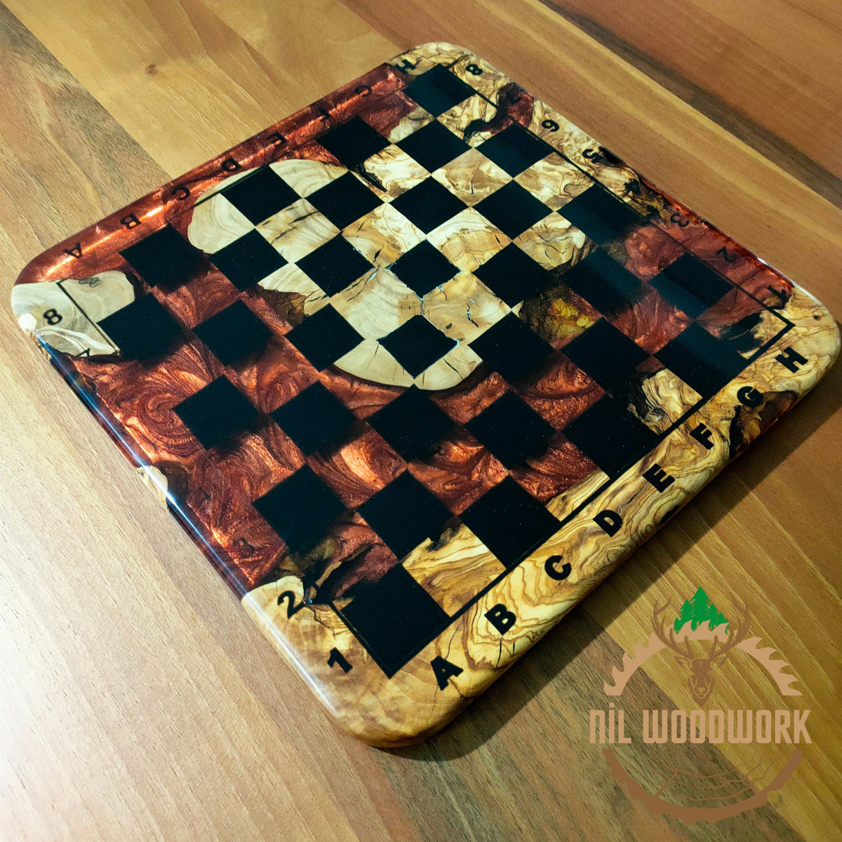 Handmade Olive Wood Resin Chess Set: Modern Luxury Chessboard
