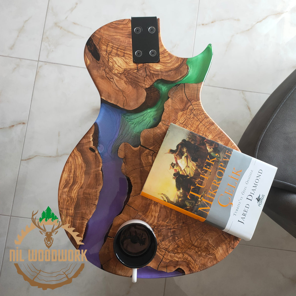 Personalized Olive Wood Resin Guitar Stand: Modern Sofa End Table