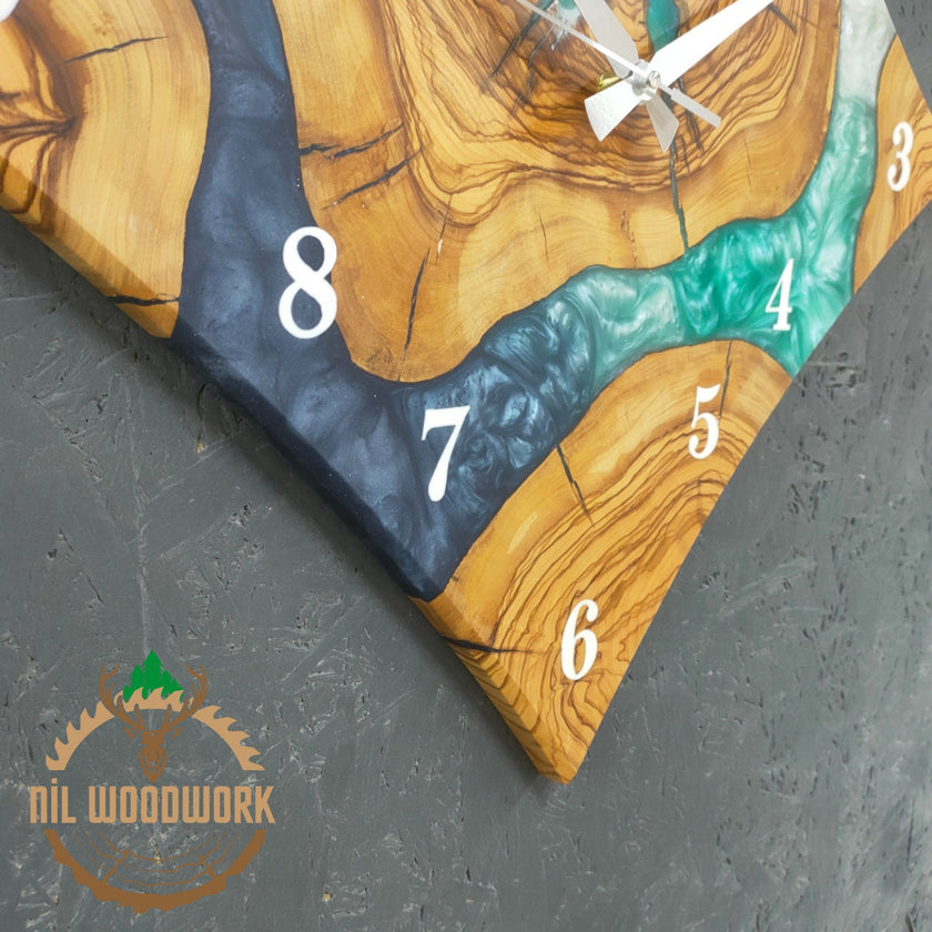 Diamond Resin Wall Clock: Olive Wood Epoxy Clock