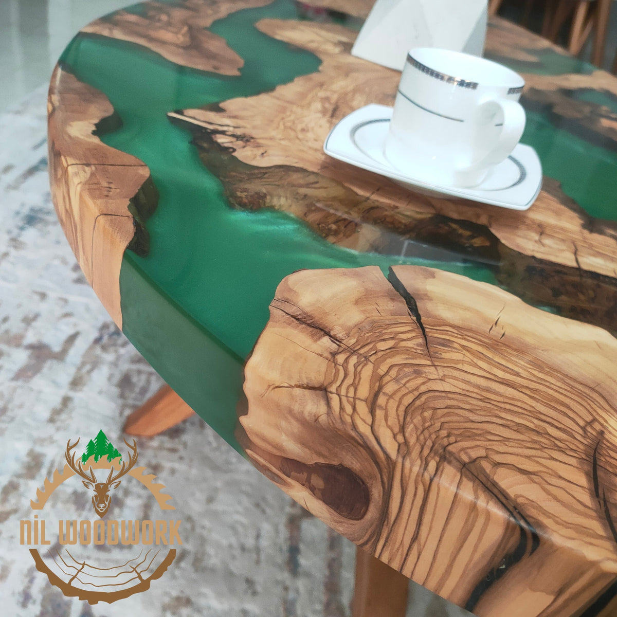 Handmade Olive Wood Resin Coffee Table: Modern Epoxy Design