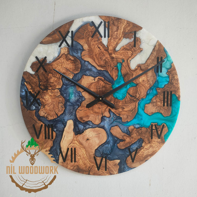 Personalized Olive Wood Resin Wall Clock: Modern Epoxy Art
