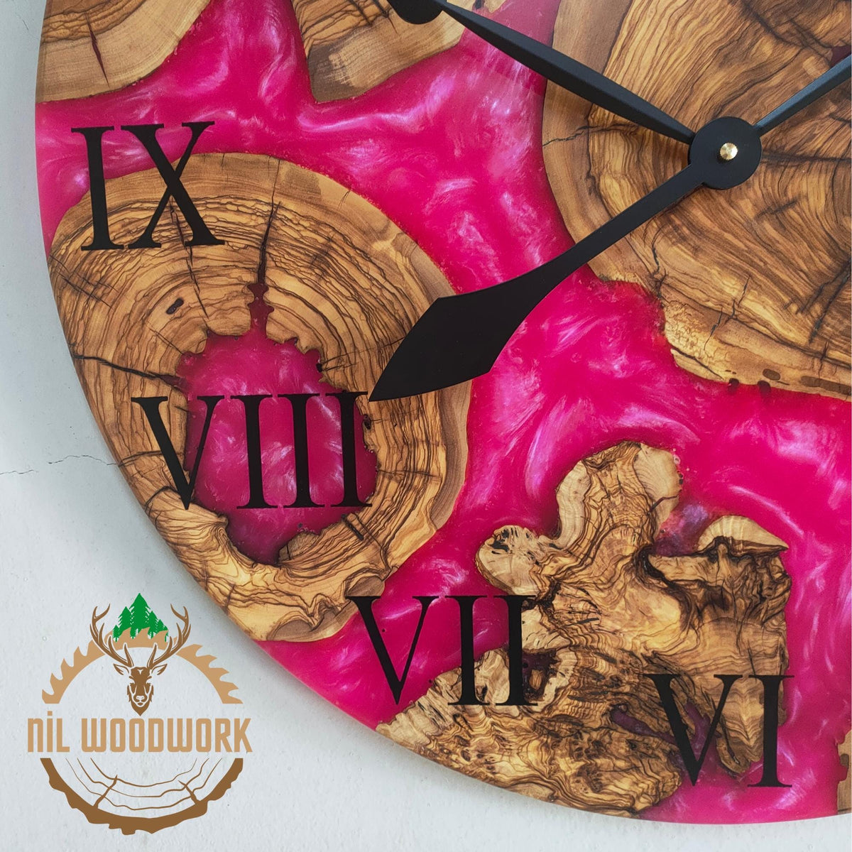 Custom Olive Wood Resin Wall Clock: Modern Epoxy Clock