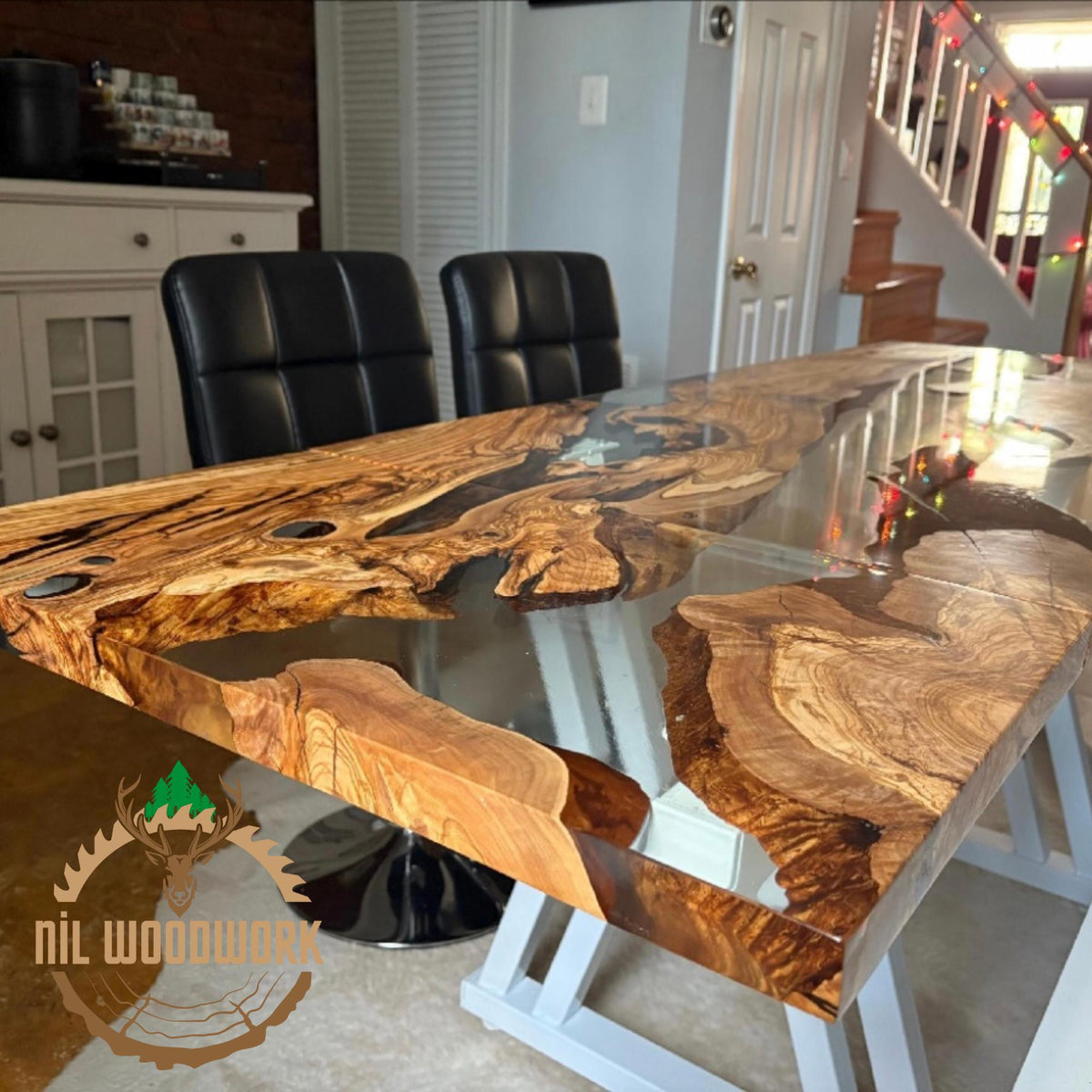 Olive Wood Epoxy Resin Dining Table: Collapsible Design