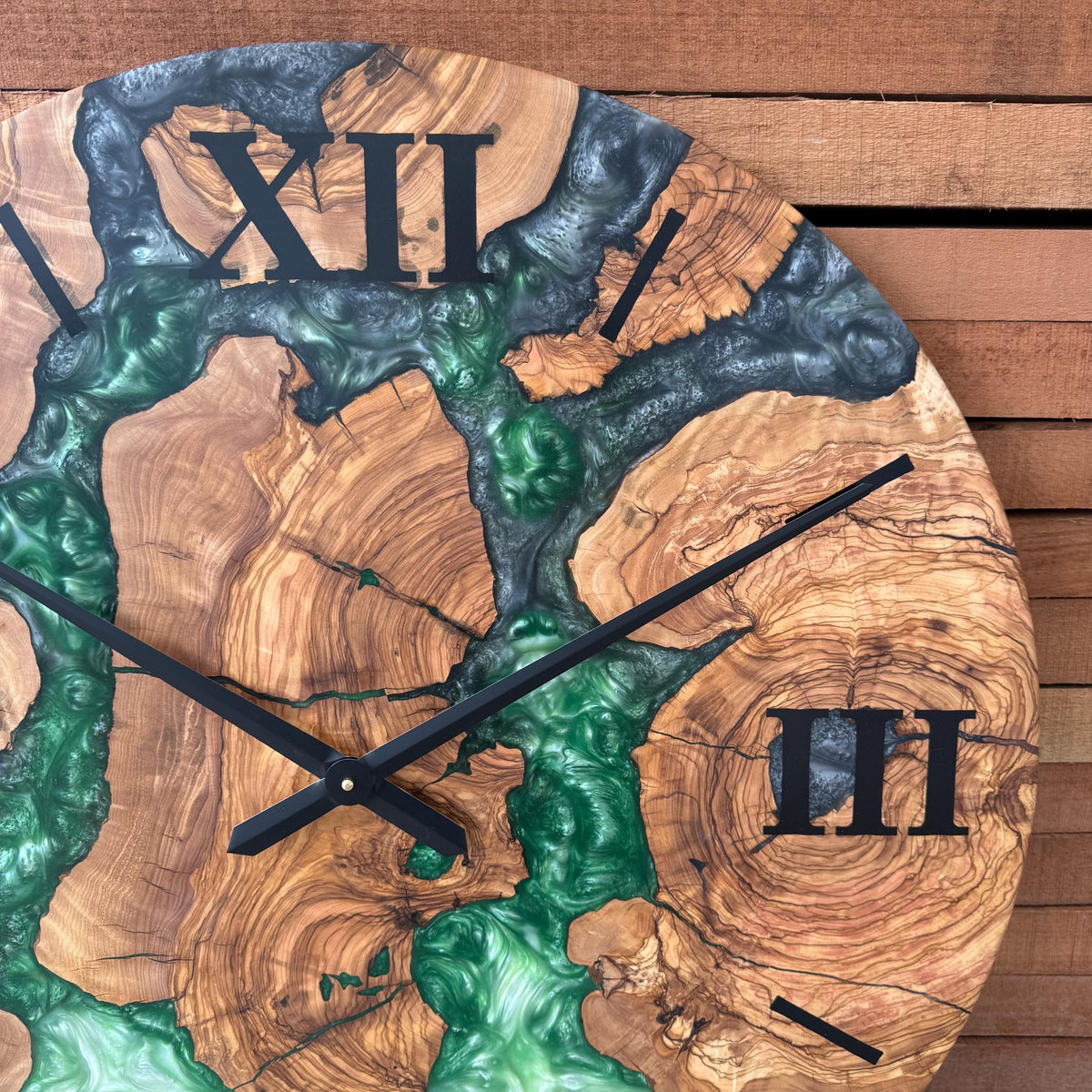 Olive Wood Epoxy Resin Wall Clock, Personalized Wooden Wall Clock: Modern Resin Art