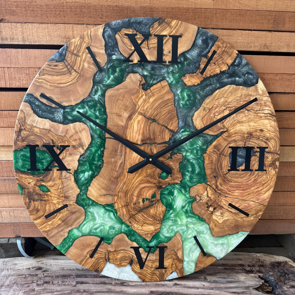 Olive Wood Epoxy Resin Wall Clock, Personalized Wooden Wall Clock: Modern Resin Art