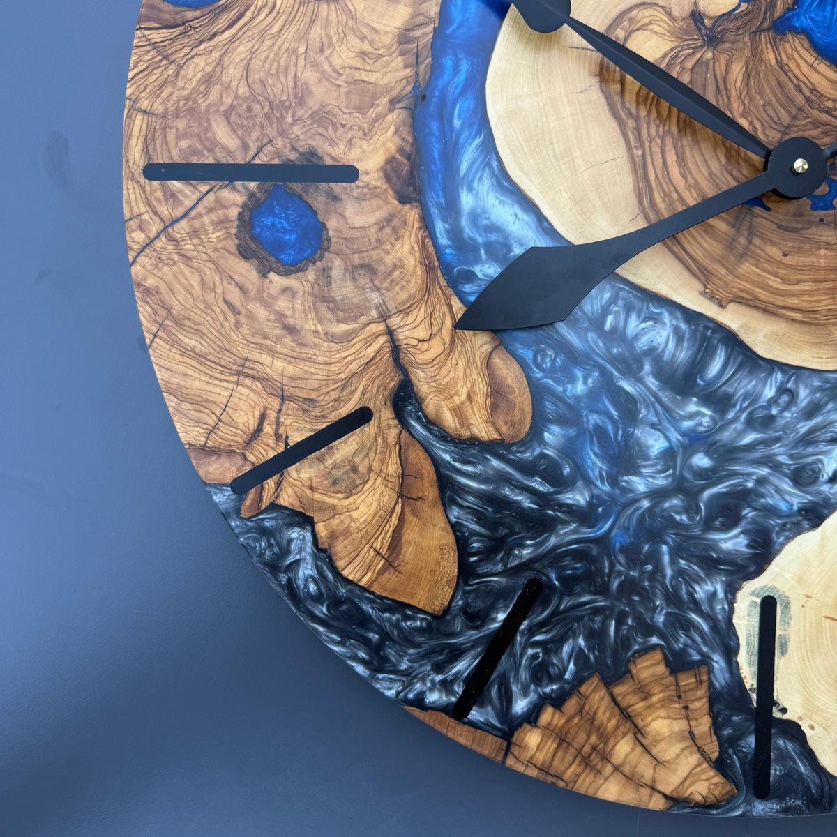 Oversized Epoxy Resin and Olive Wood Wall Clock, Large Live Edge Wood Art Clock: Home Decor (24'' - 40'')