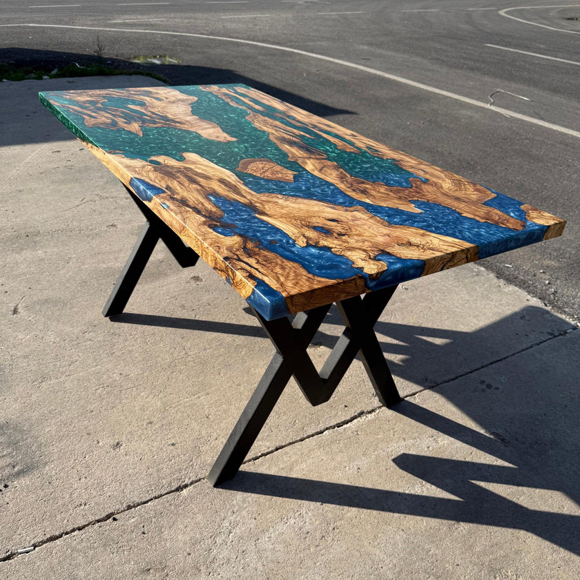 Modern Epoxy Resin Table for Kitchen & Dining Room, Solid Wood Furniture