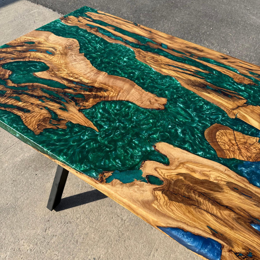 Modern Epoxy Resin Table for Kitchen & Dining Room, Solid Wood Furniture