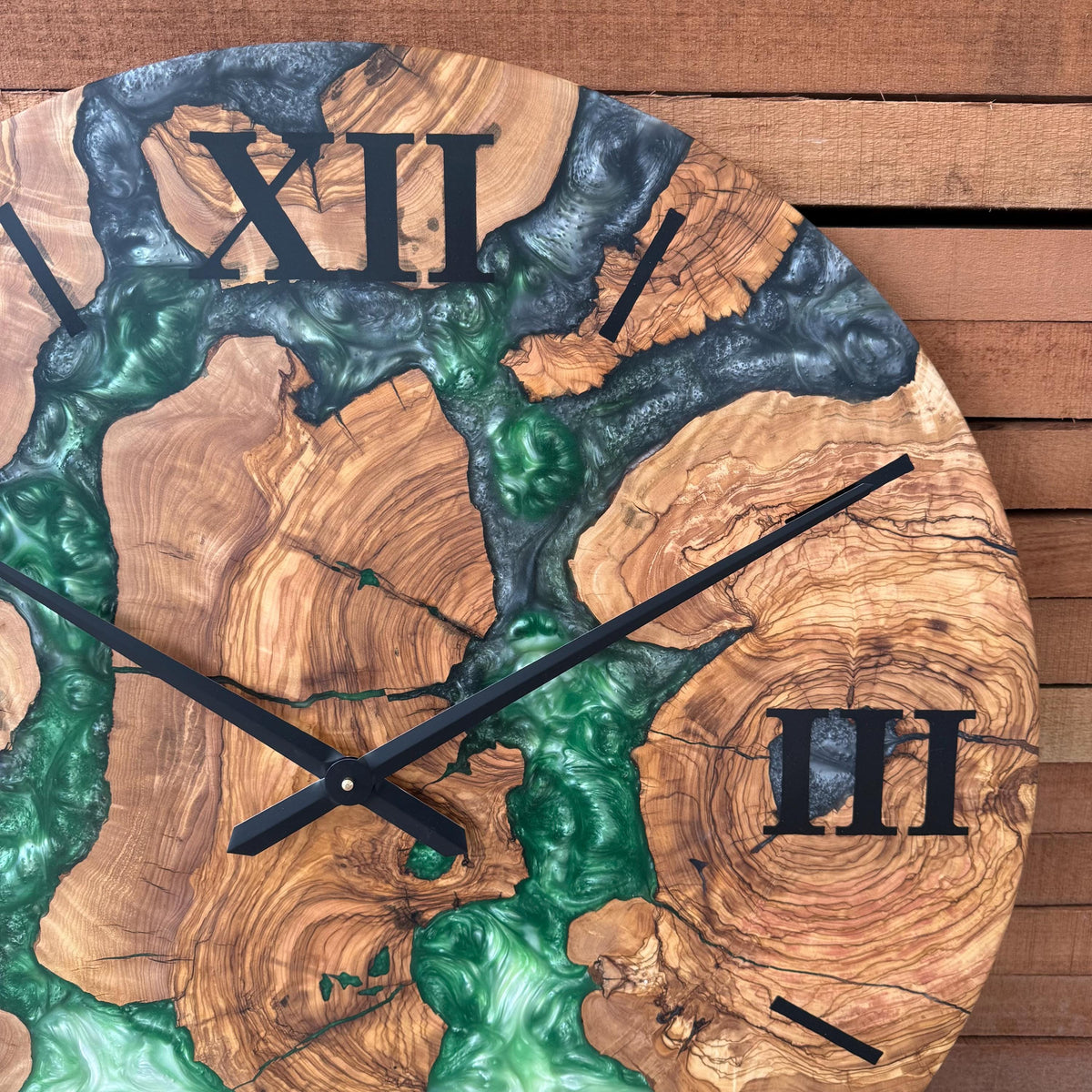 Olive Wood Epoxy Resin Wall Clock, Personalized Wooden Wall Clock: Modern Resin Art