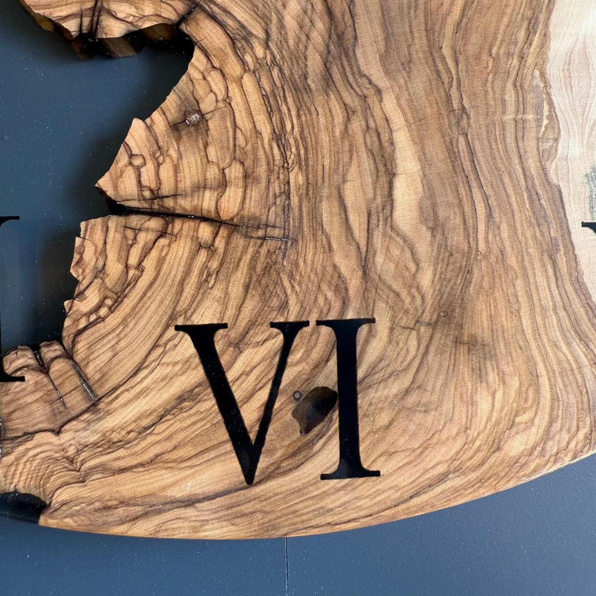 Clear Epoxy Resin and Olive Wood Wall Clock, Transparent Live Edge Olive Slice Art, Unique Modern Minimalist Home Decor Gift