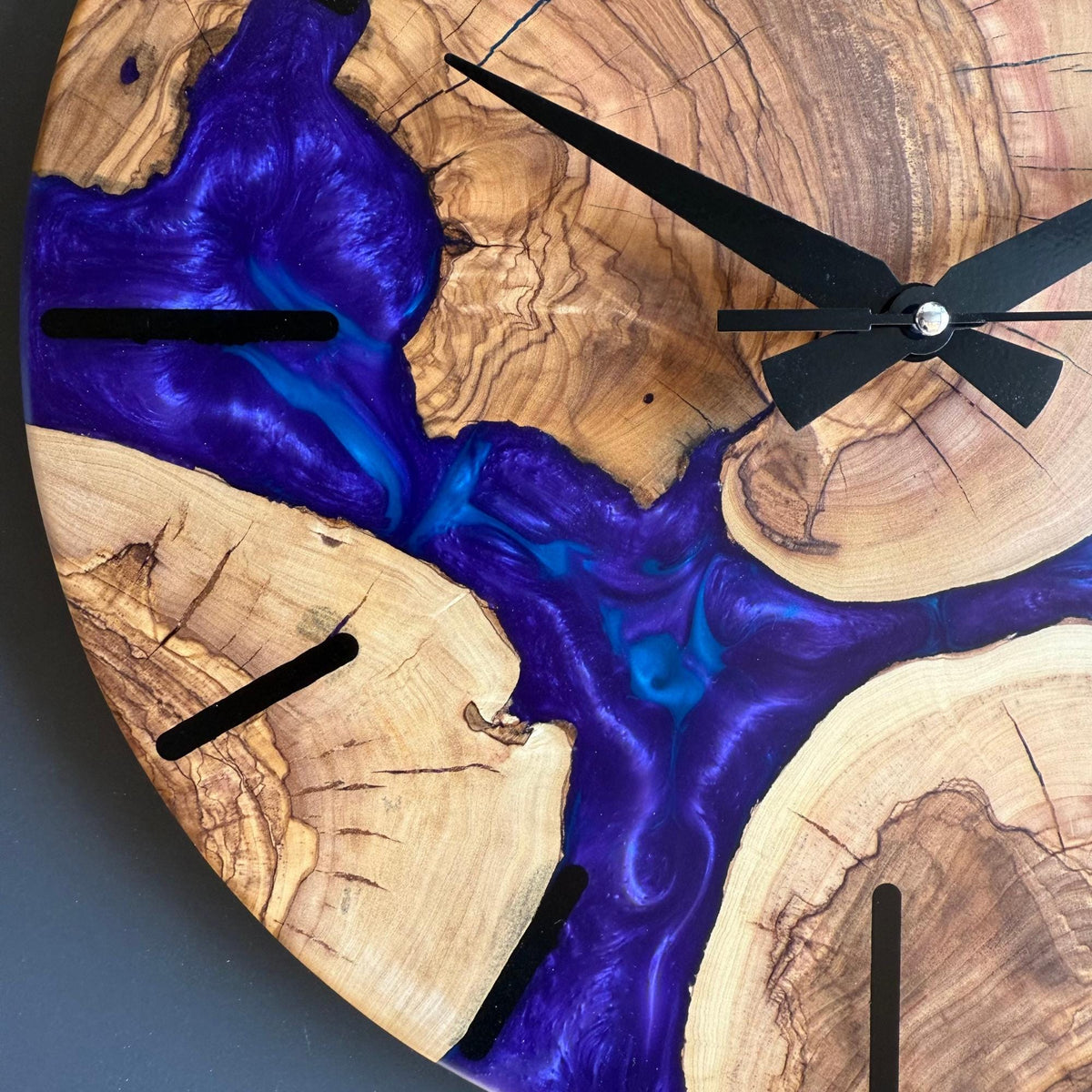 Olive Wood Epoxy Resin Wall Clock, Personalized Wooden Wall Clock: Modern Home Decor