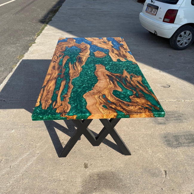 Modern Epoxy Resin Table for Kitchen & Dining Room, Solid Wood Furniture