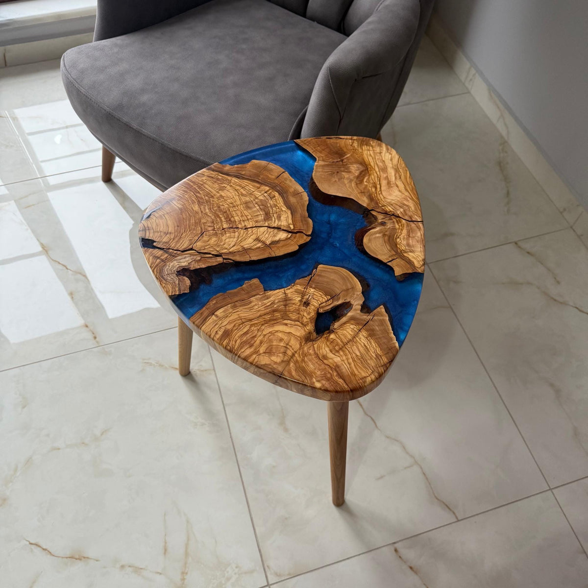 Handmade Olive Wood Epoxy Resin Nesting Tables – Luxury Natural Wood Side Tables