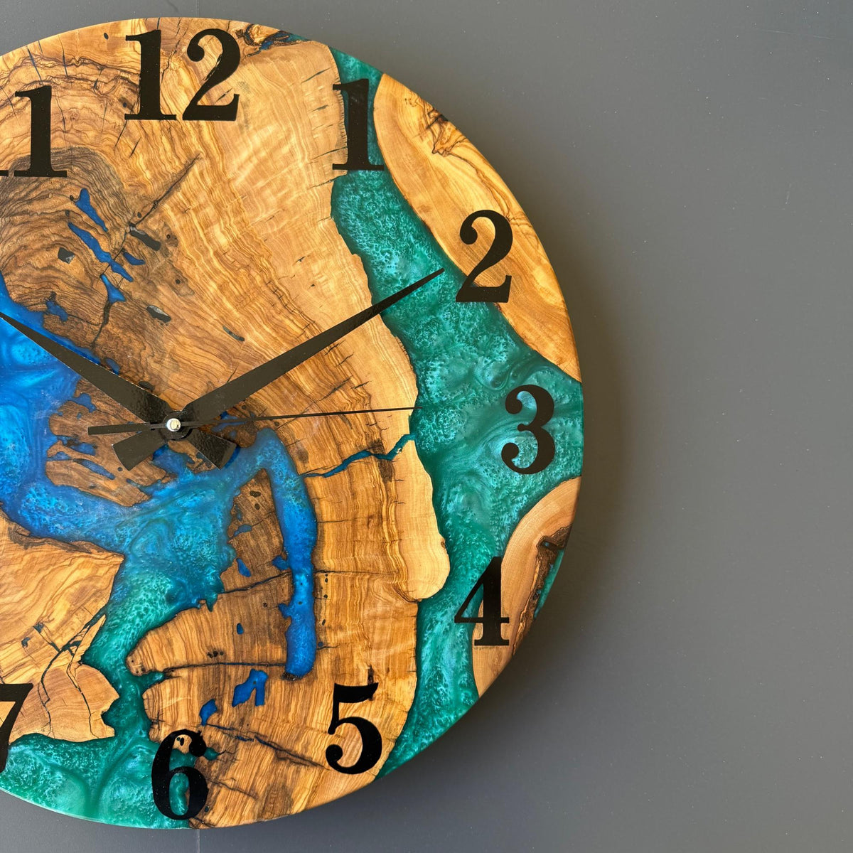 Handmade Olive Wood & Epoxy Wall Clock – Natural Modern Home Decor – Silent Mechanism