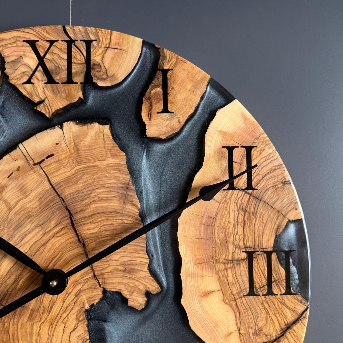 Handmade Olive Wood Epoxy Resin Wall Clock – Modern Luxury Wooden Clock